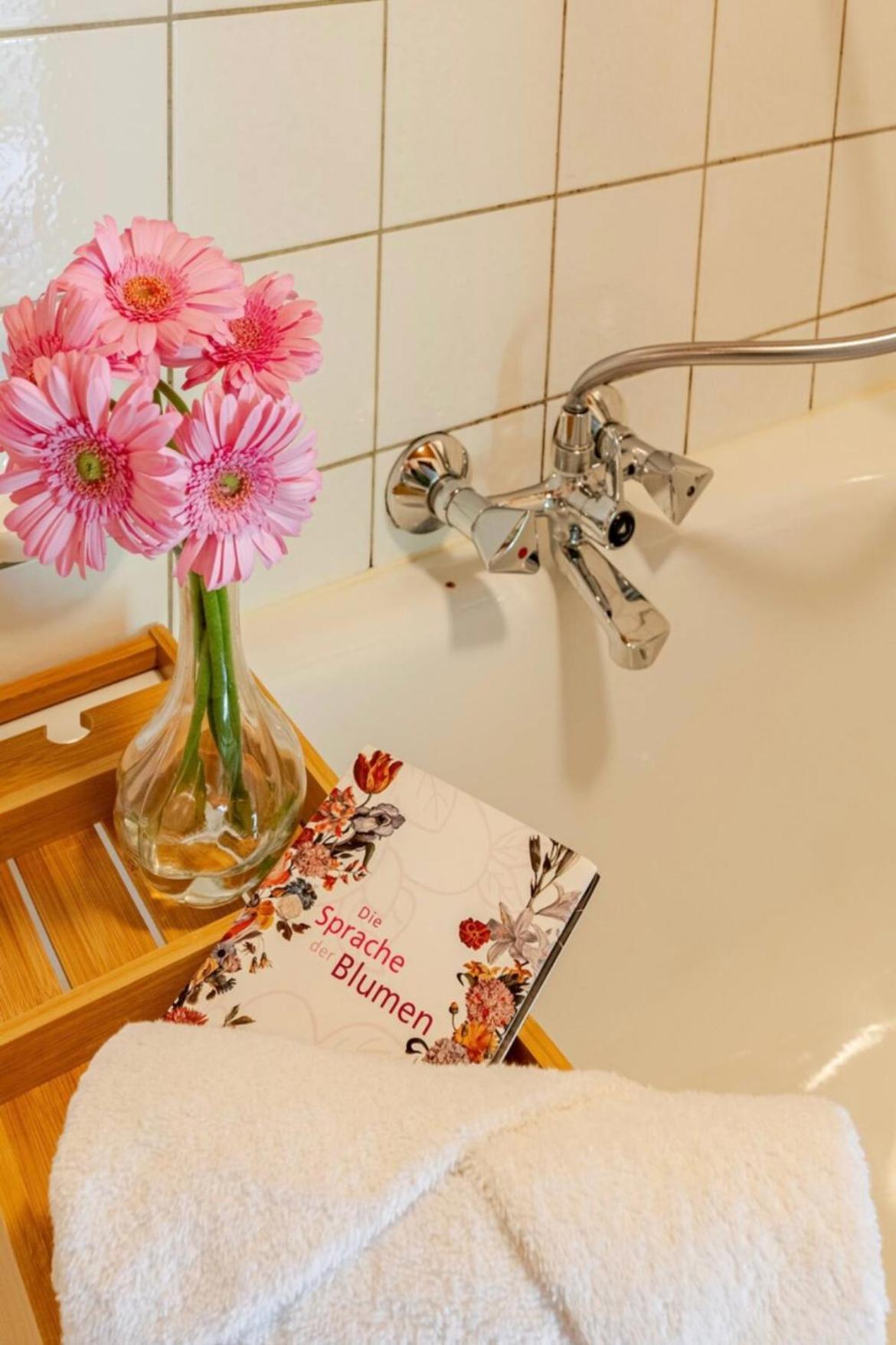 An Wanderwegen Gelegen Mit Terrasse Und Boxspringbett Apartment Sasbachwalden Exterior foto